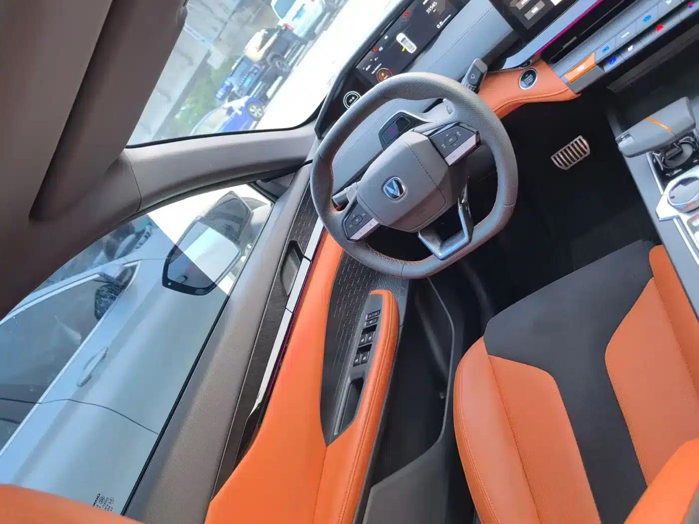Changan UNI-V 2023 1.5T Sport Edition — миниатюра 11