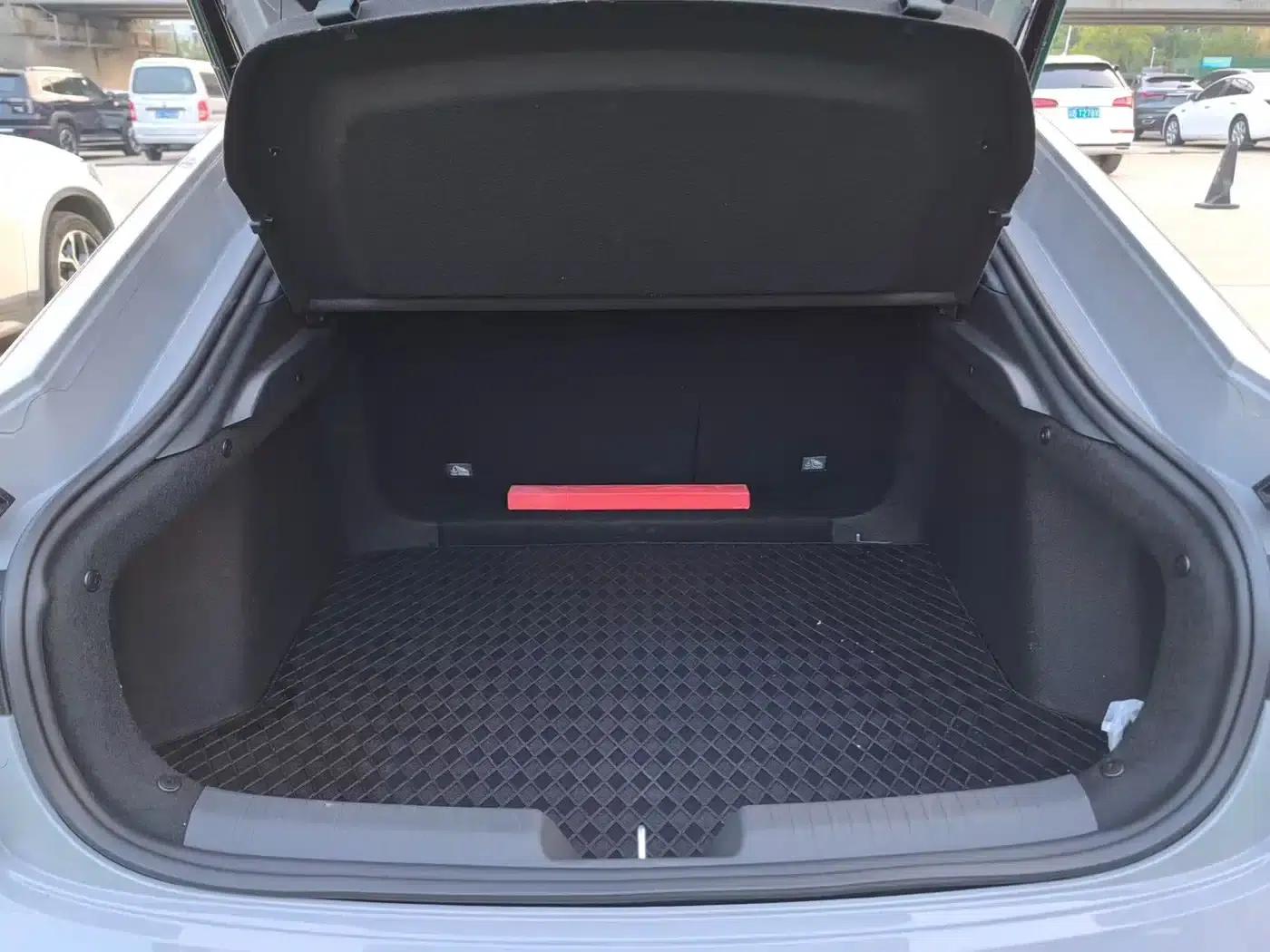 Changan UNI-V 2023 1.5T Sport Edition — миниатюра 15