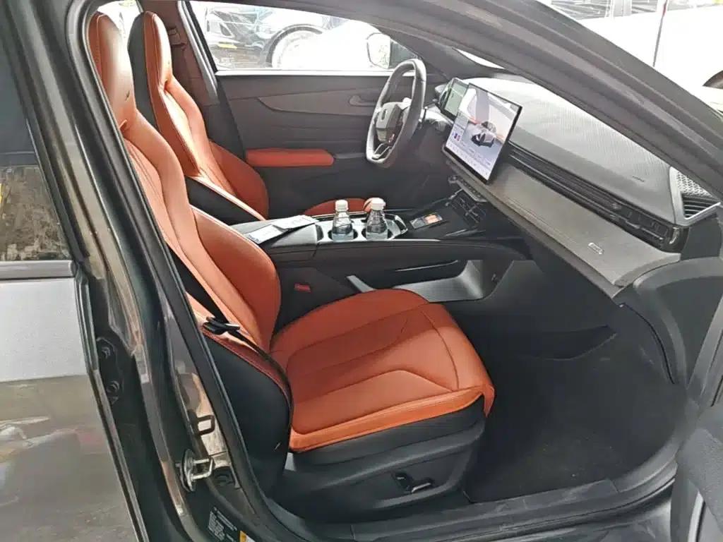 Changan UNI-V 2025 Model, Third Generation, 2.0T Sport Edition — миниатюра 25