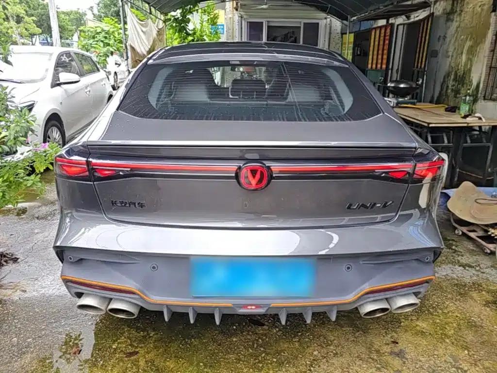 Changan UNI-V 2025 Model, Third Generation, 2.0T Sport Edition — миниатюра 6