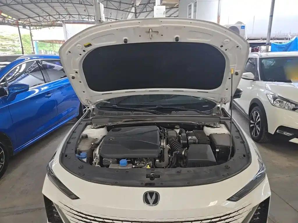 Changan UNI-V 2024 1.5T High-Performance Edition — миниатюра 20