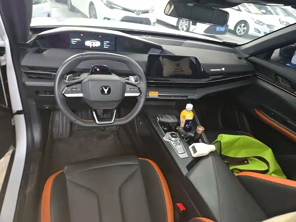 Changan UNI-V 2024 1.5T High-Performance Edition — миниатюра 10