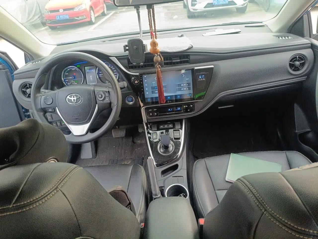 Toyota Levin Hybrid E+ 2019 1.8L PH GS E-CVT Elite Edition — миниатюра 9