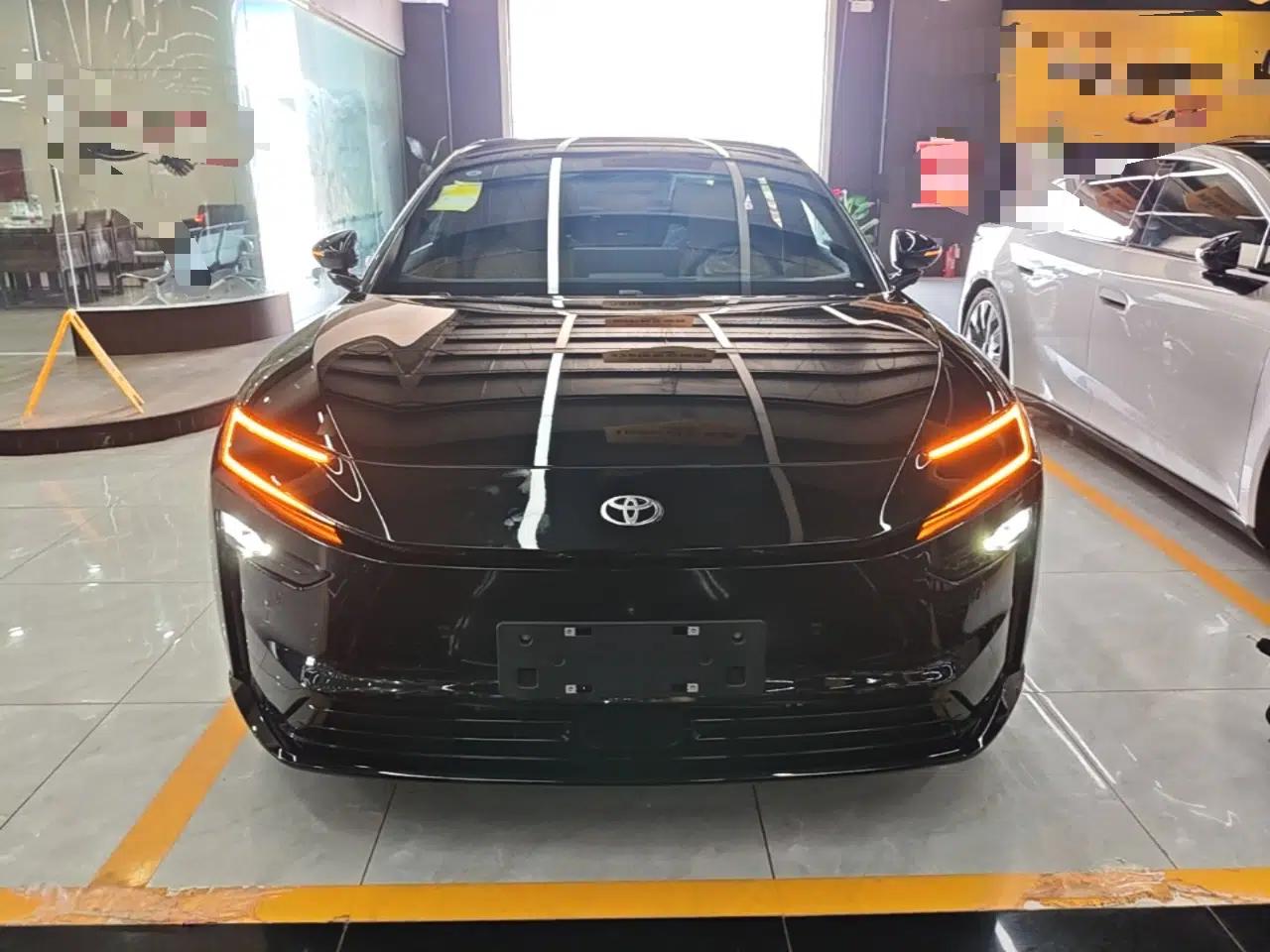 Toyota Baozhi 7 2026 700 Max — миниатюра 2