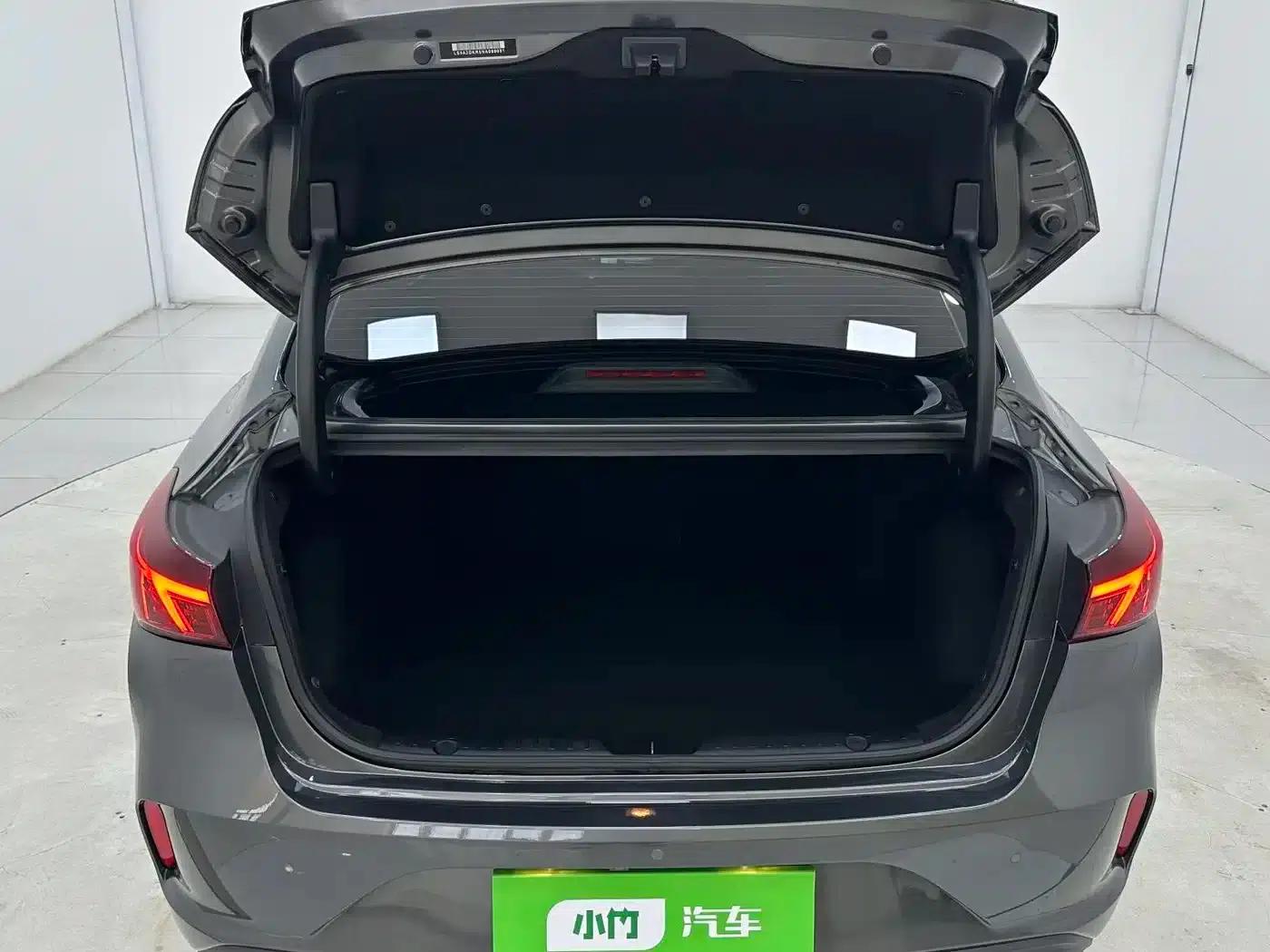 Changan Eado 2022 PLUS Blue Whale NE 1.4T GDI DCT Flagship Edition — миниатюра 15