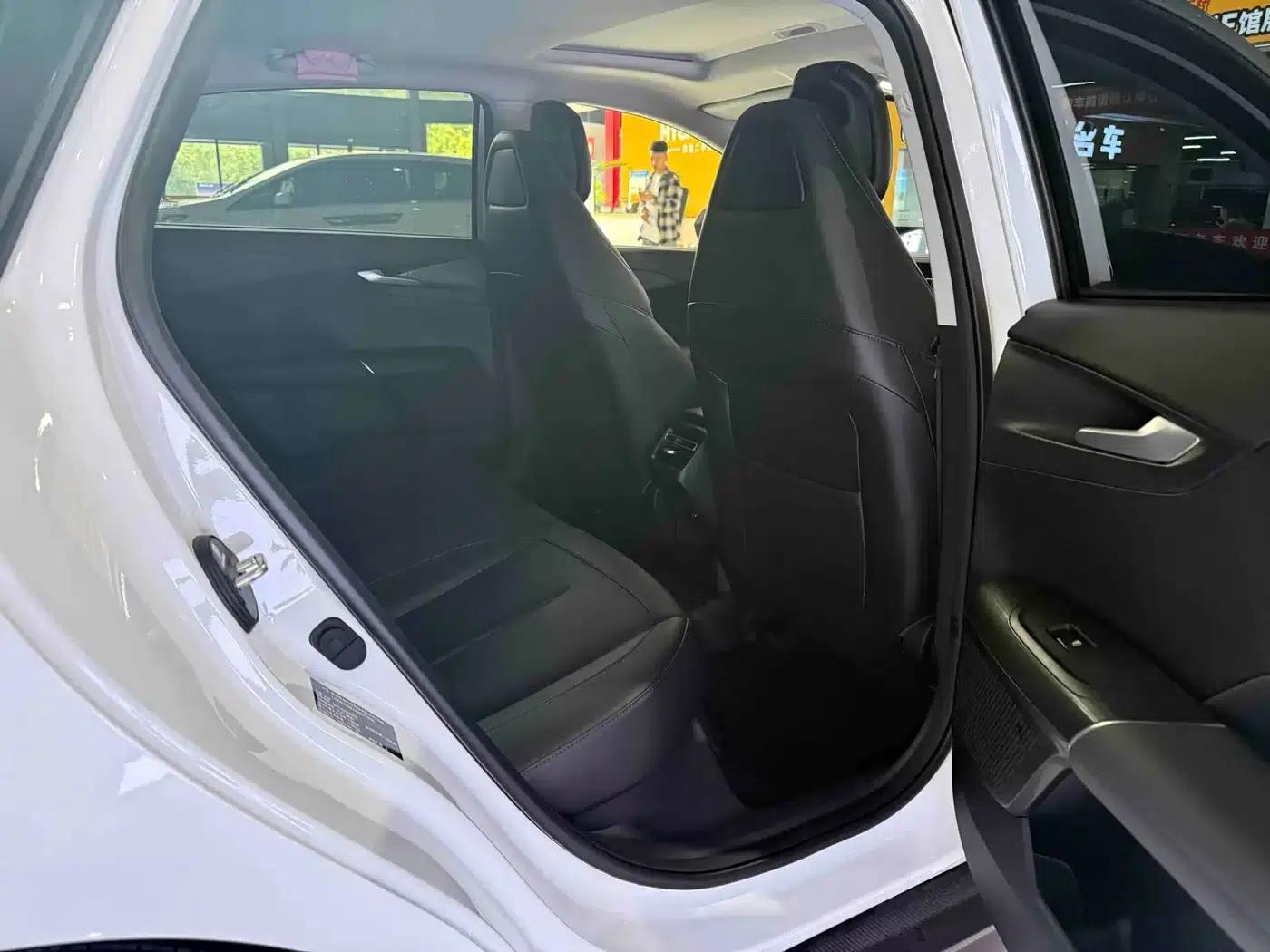 Changan Eado 2025 Blue Whale 1.5T 500Bar Premium Edition — миниатюра 11