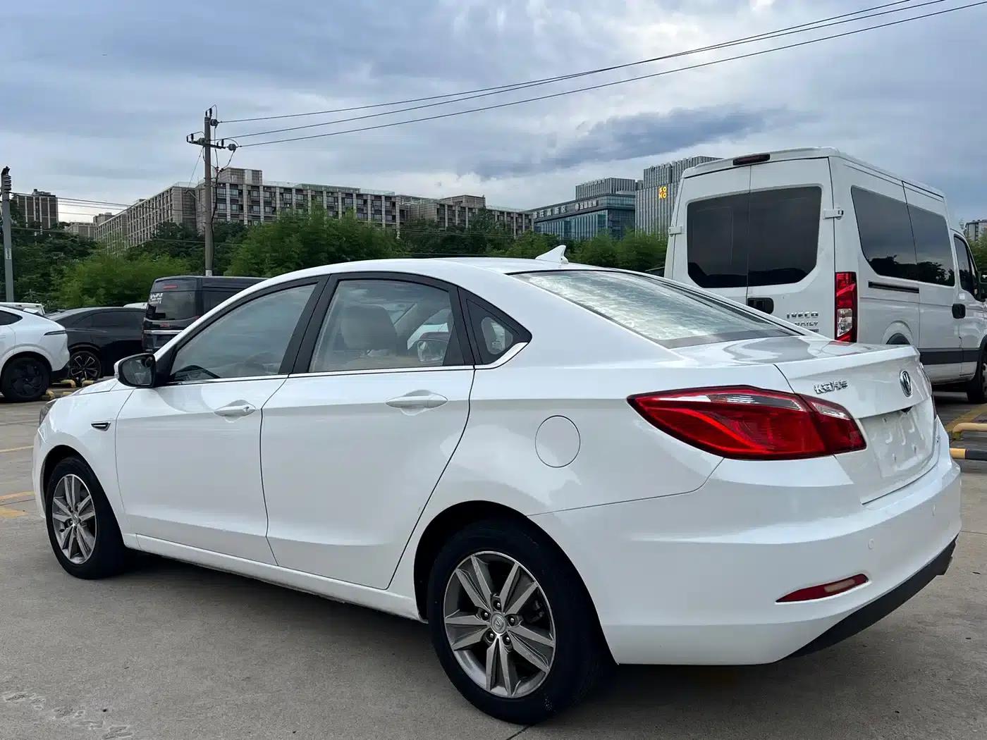 Changan Eado 2016 1.6L Automatic Fashion Edition — миниатюра 11