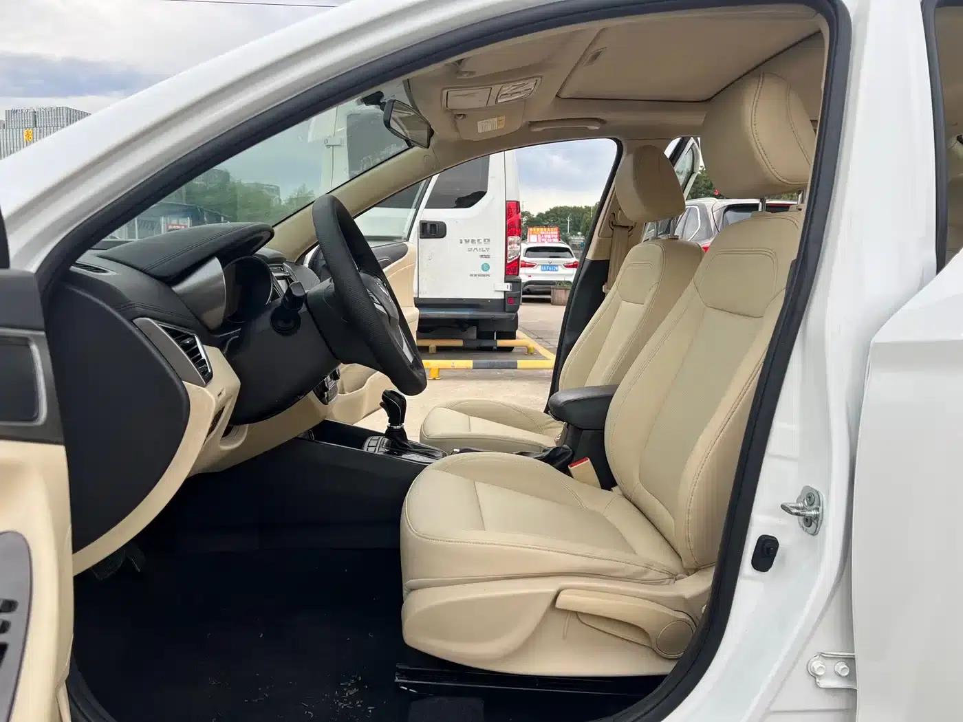 Changan Eado 2016 1.6L Automatic Fashion Edition — миниатюра 4