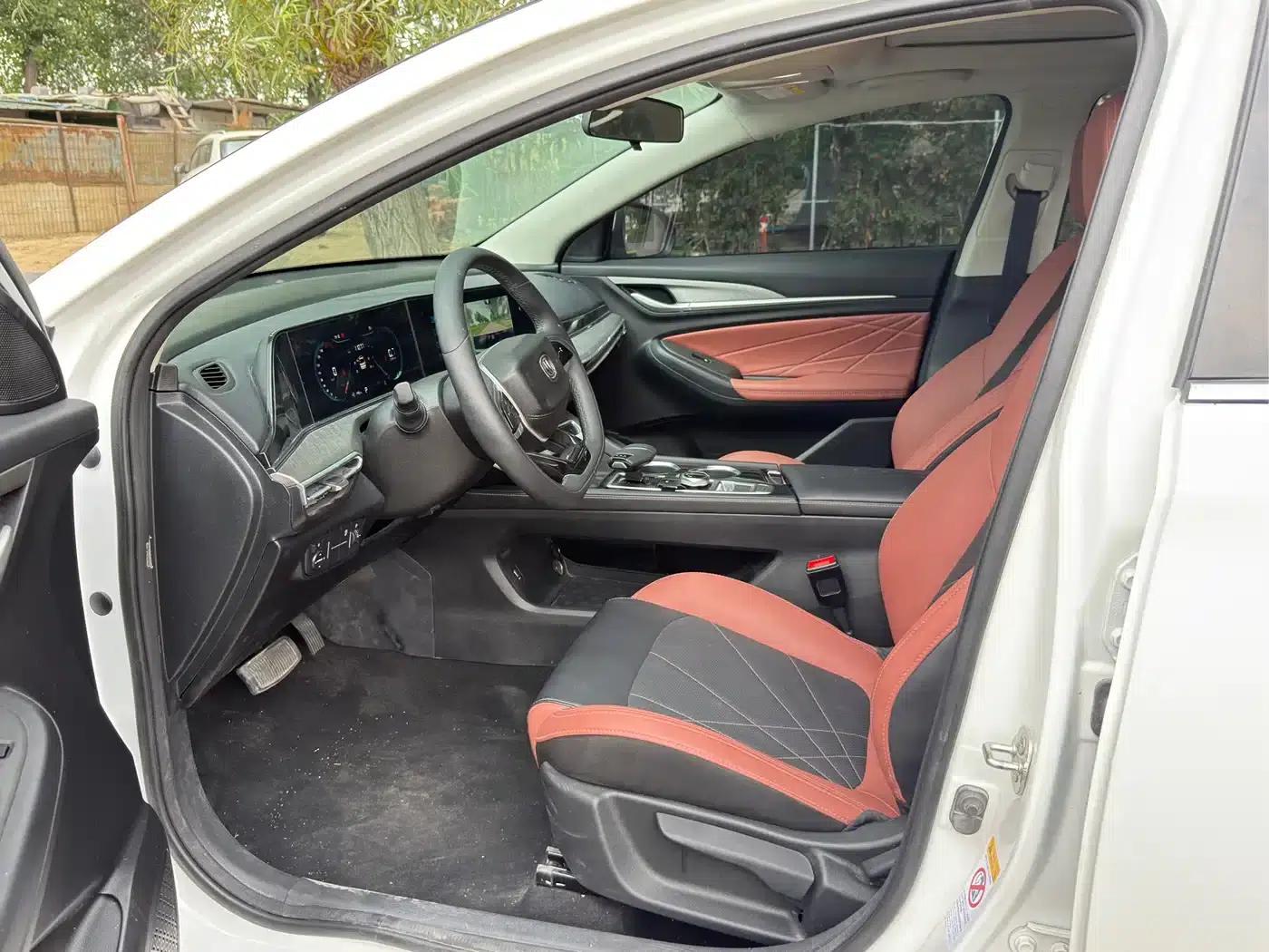 Changan Eado 2023 Enjoy Edition PLUS Blue Whale NE 1.4T GDI DCT Premium Edition — миниатюра 4