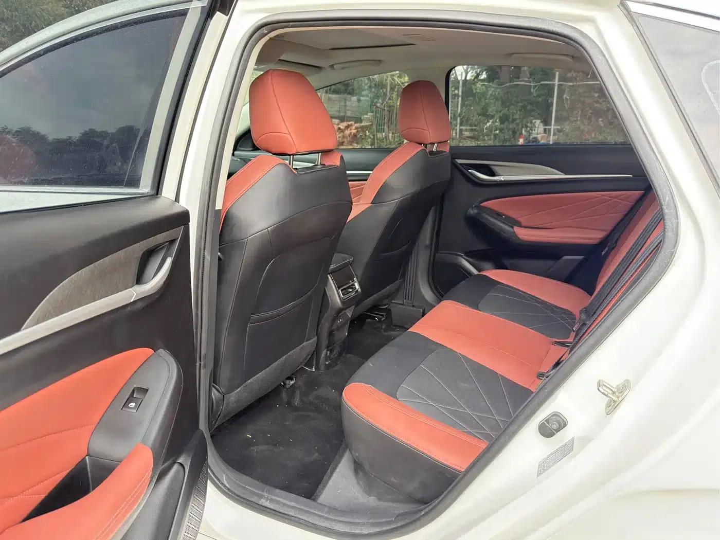 Changan Eado 2023 Enjoy Edition PLUS Blue Whale NE 1.4T GDI DCT Premium Edition — миниатюра 5