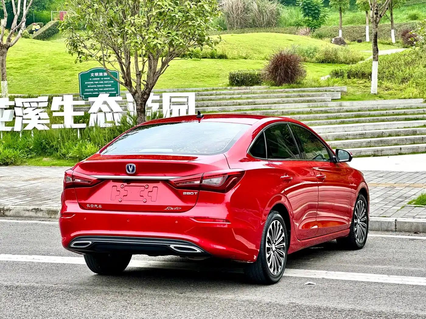 Changan Eado 2019 Blue Whale Edition 280T GDI DCT Extreme Edition — миниатюра 4