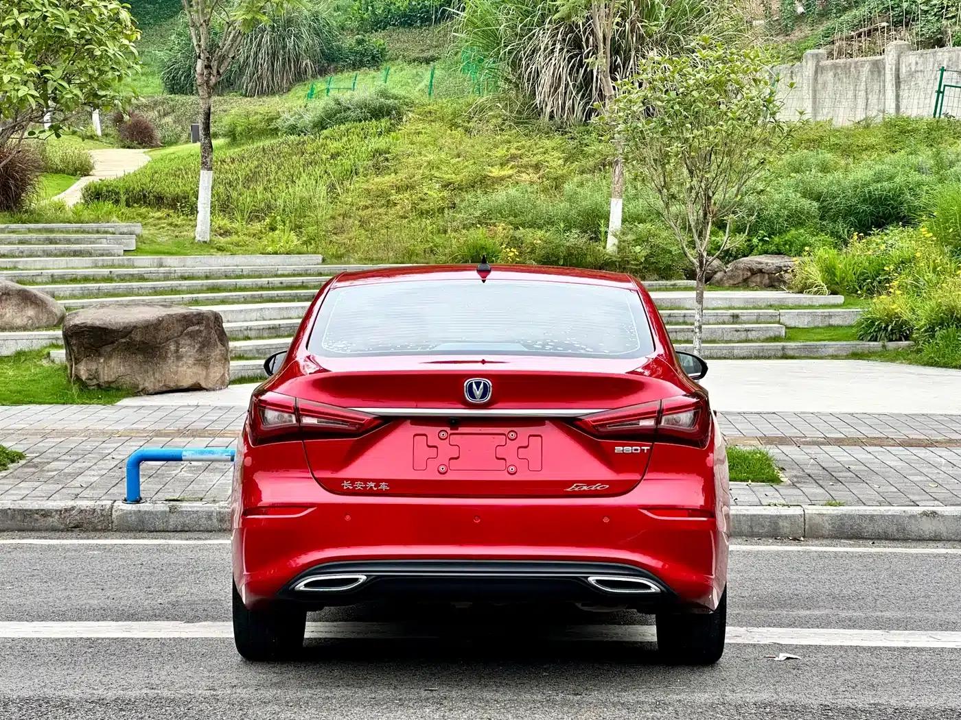 Changan Eado 2019 Blue Whale Edition 280T GDI DCT Extreme Edition — миниатюра 5