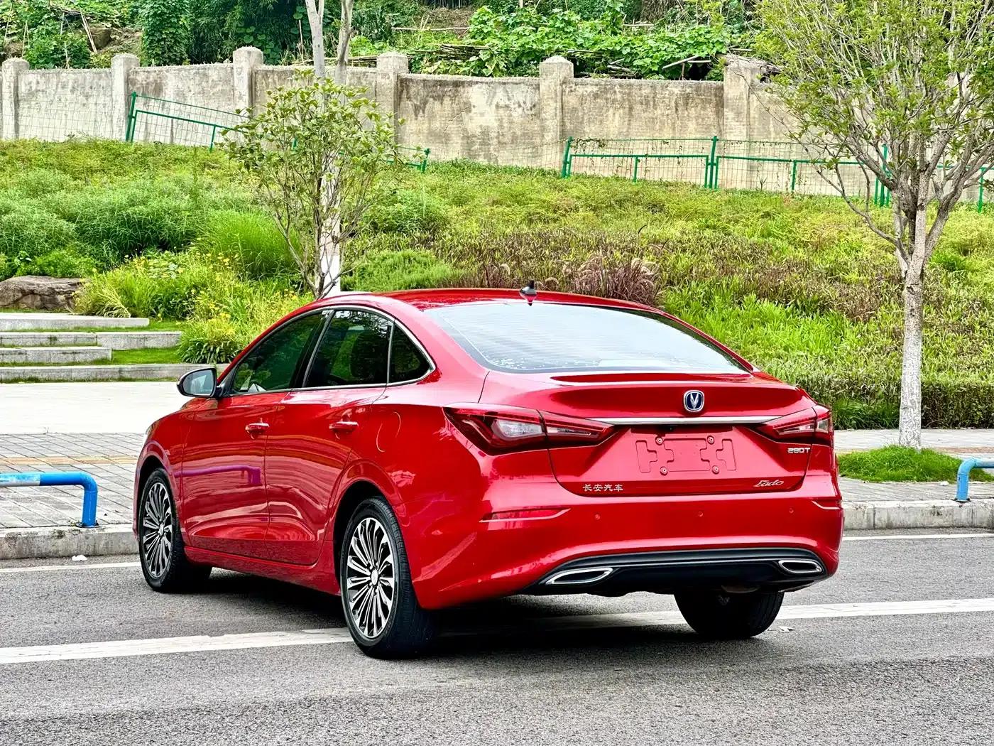Changan Eado 2019 Blue Whale Edition 280T GDI DCT Extreme Edition — миниатюра 6