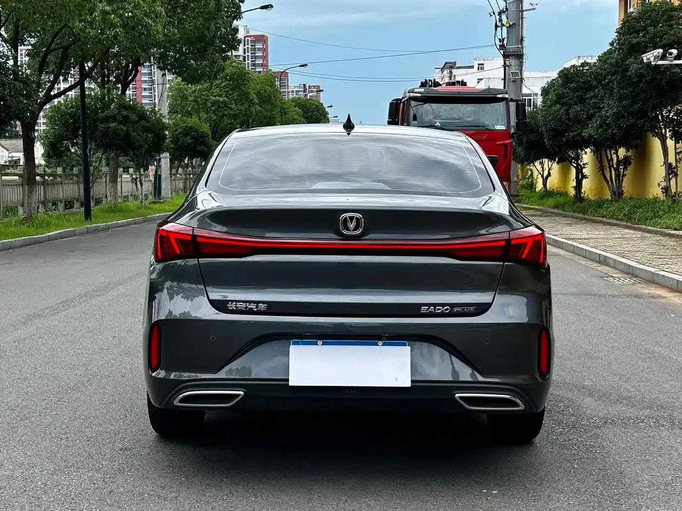 Changan Eado 2025 PLUS 1.4T Dual-Clutch High-Performance Edition — миниатюра 20