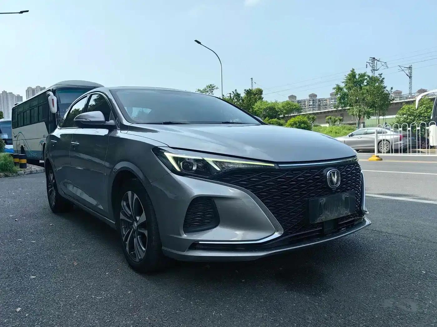 Changan Eado 2020 PLUS Blue Whale NE 1.4T GDI DCT Flagship Edition — миниатюра 3