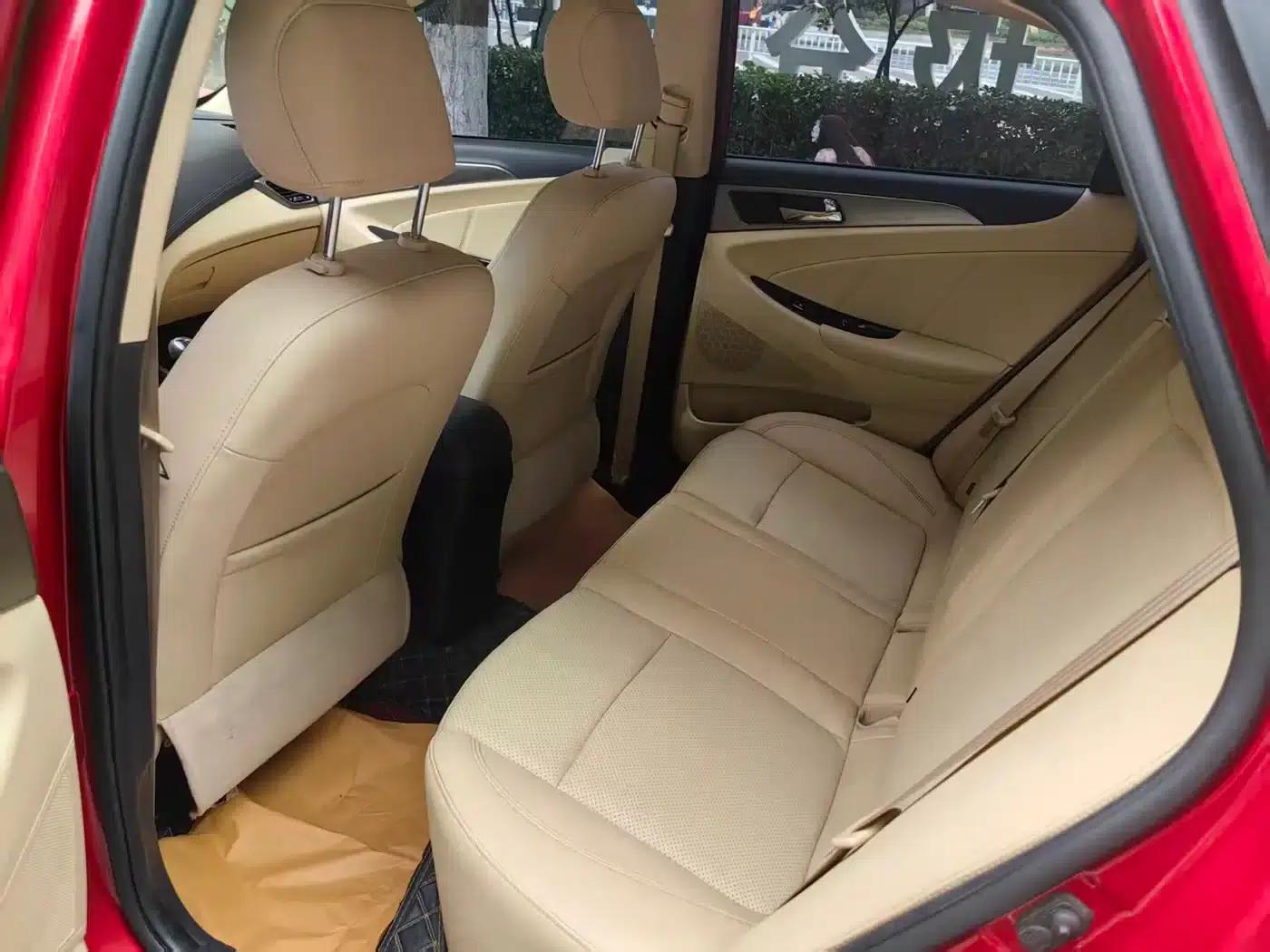 Changan Eado 2016 1.6L Manual Fashion Edition — миниатюра 11