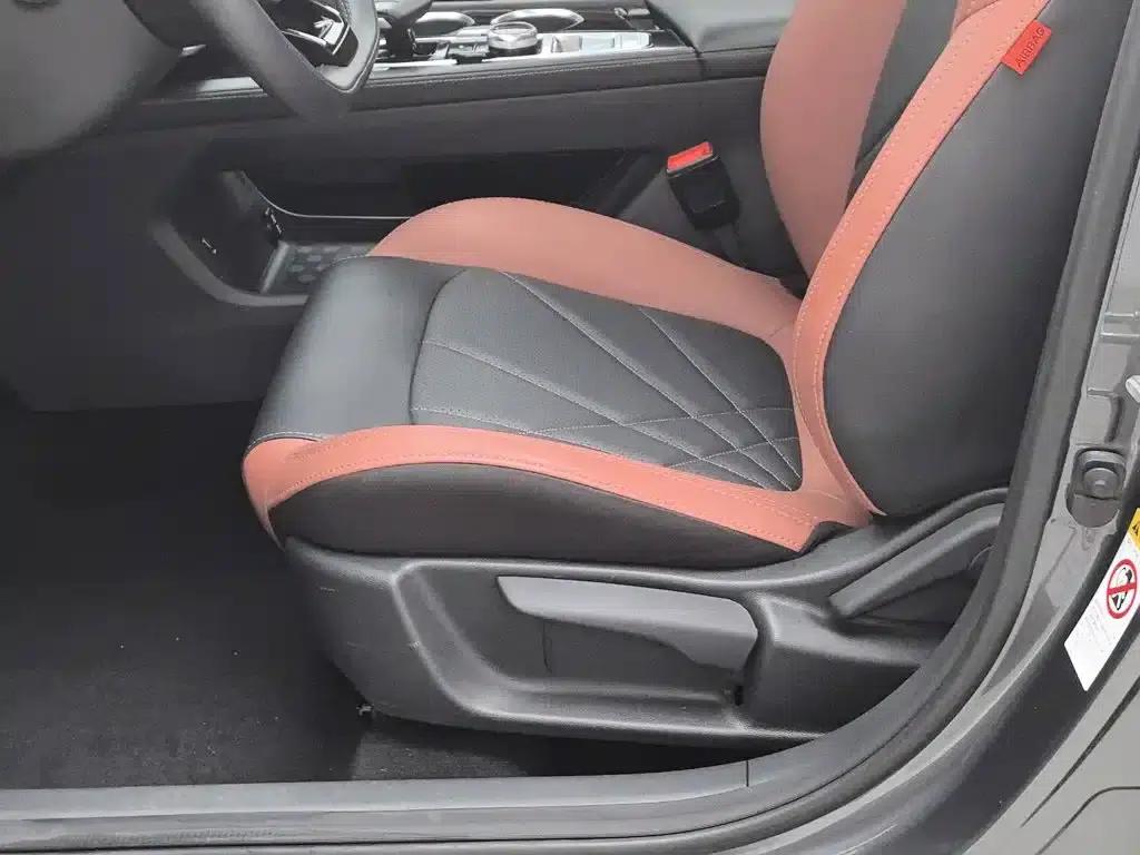Changan Eado 2022 PLUS Blue Whale NE 1.4T GDI DCT Premium Edition — миниатюра 20