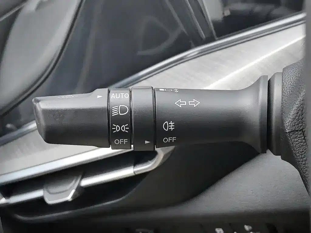 Changan Eado 2022 PLUS Blue Whale NE 1.4T GDI DCT Premium Edition — миниатюра 21