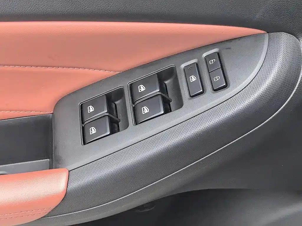 Changan Eado 2022 PLUS Blue Whale NE 1.4T GDI DCT Premium Edition — миниатюра 9