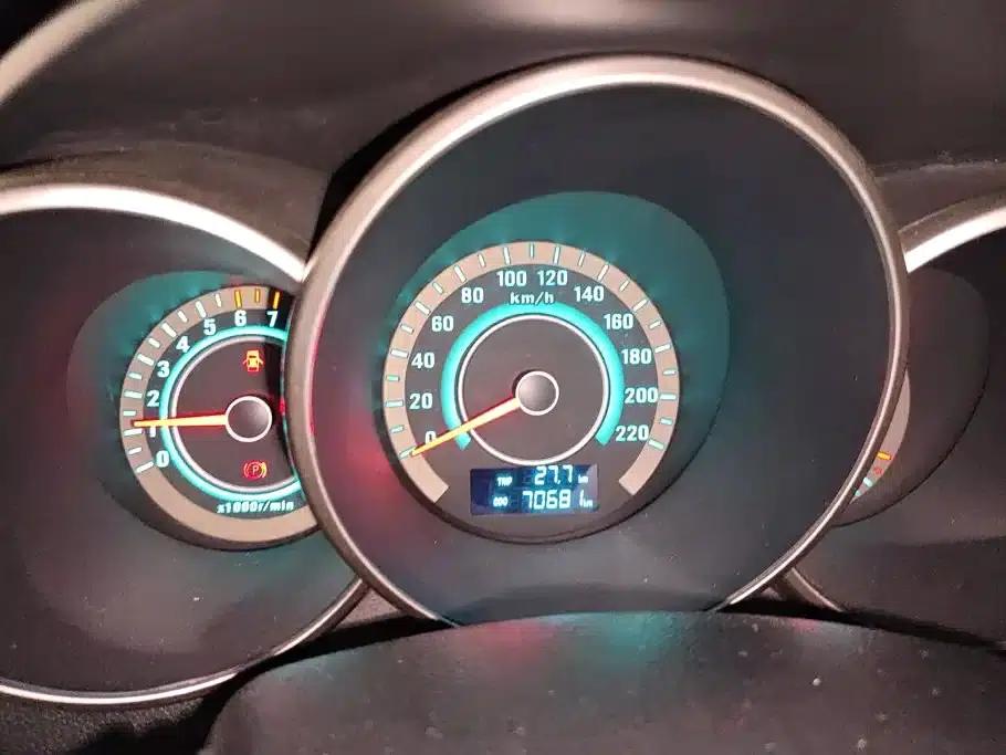 Changan Eado 2012 1.6L Manual Comfort Edition (National IV Emission Standard) — миниатюра 14