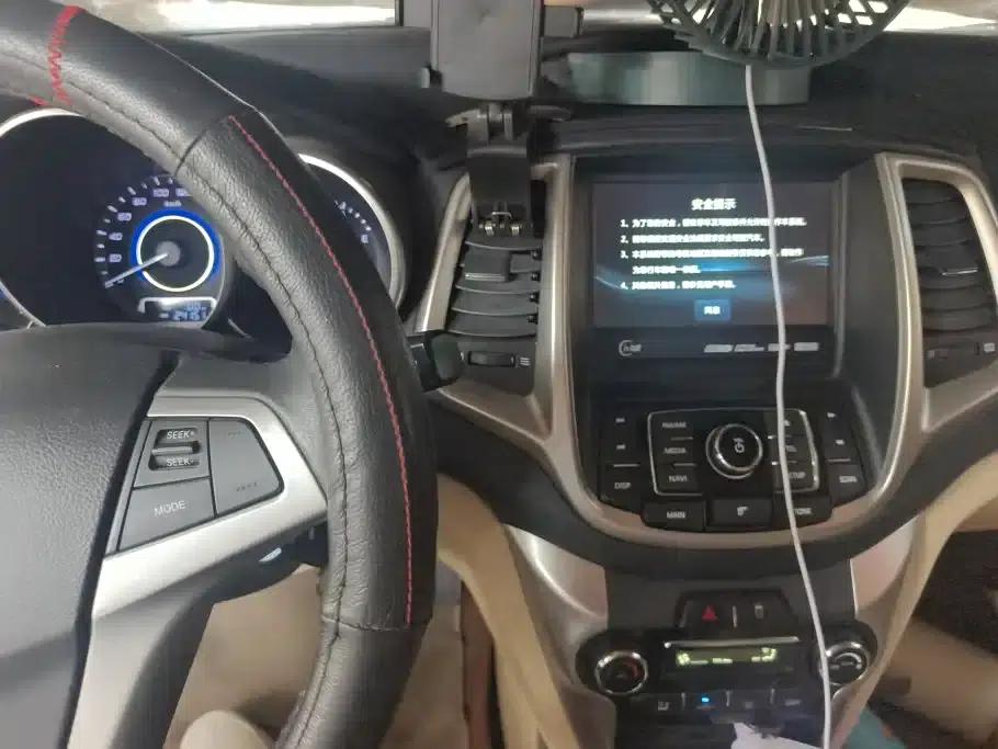 Changan Eado 2015 1.6L Manual Deluxe Edition (National IV Emission Standard) — миниатюра 13