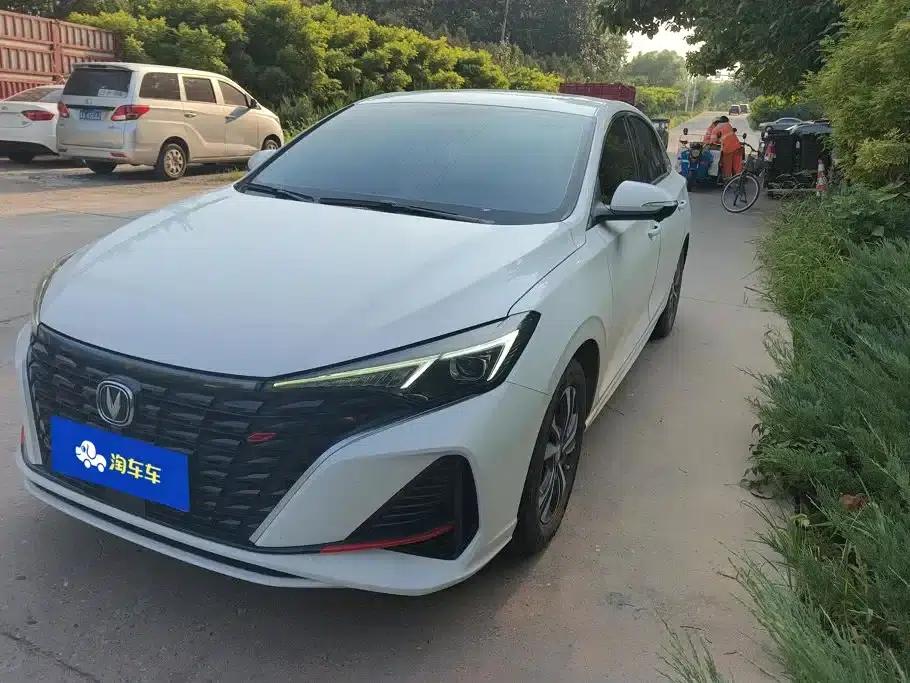 Changan Eado 2022 PLUS Blue Whale NE 1.4T GDI DCT Premium Edition — миниатюра 1