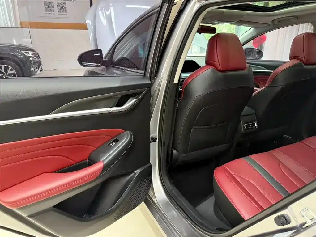 Changan Eado 2021 PLUS Blue Whale NE 1.4T GDI DCT Flagship Edition — миниатюра 17