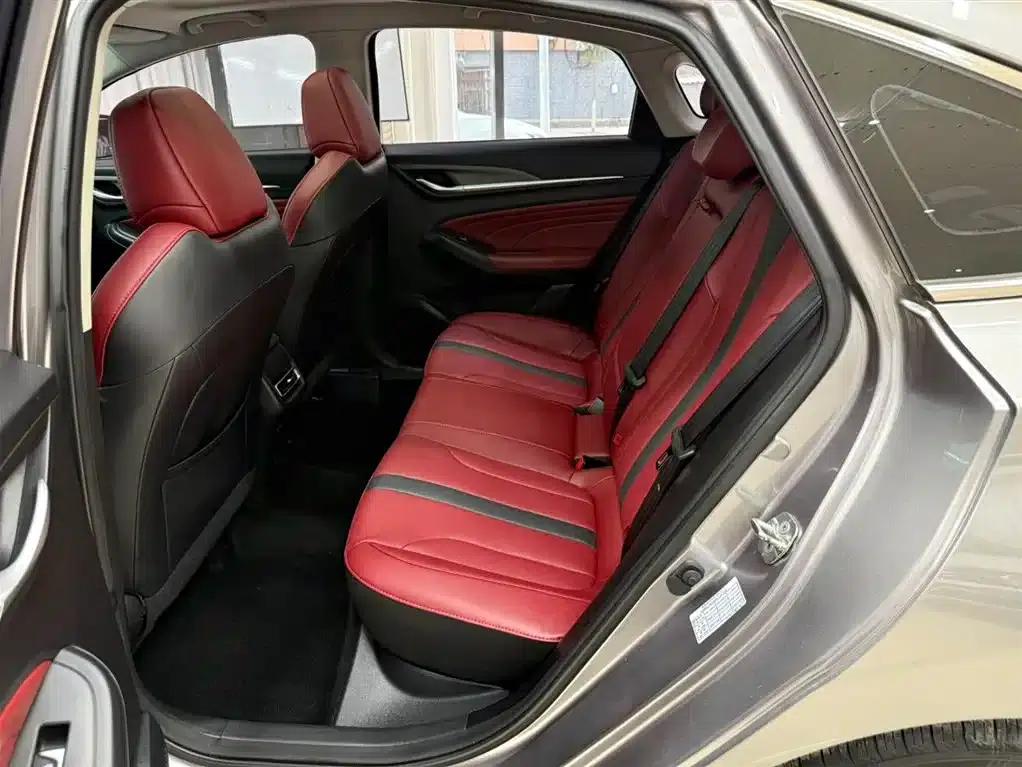 Changan Eado 2021 PLUS Blue Whale NE 1.4T GDI DCT Flagship Edition — миниатюра 18