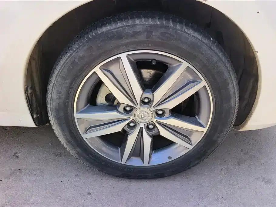 Changan Eado 2016 1.6L Automatic Fashion Edition — миниатюра 6