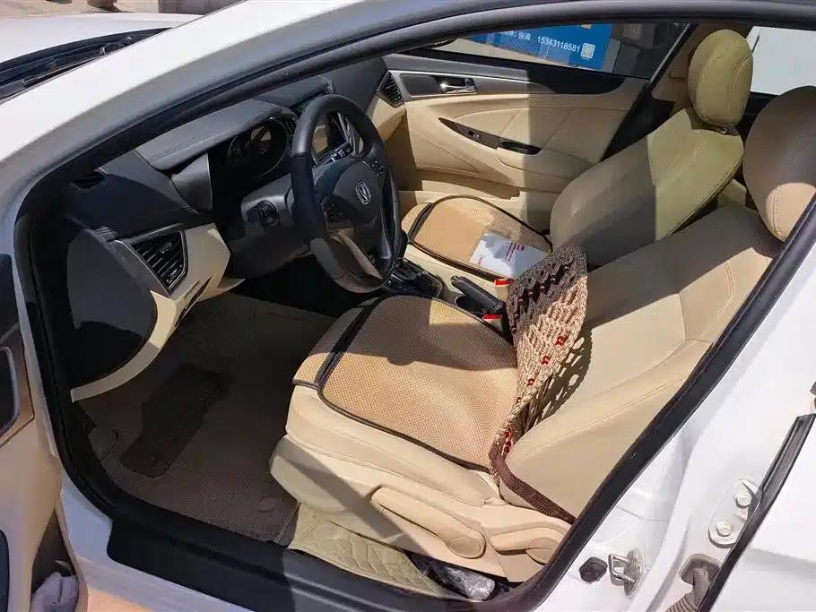 Changan Eado 2016 1.6L Automatic Fashion Edition — миниатюра 9