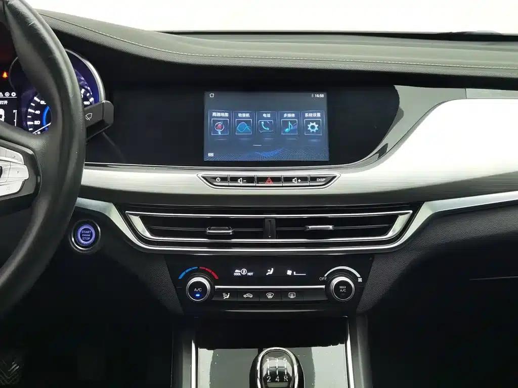 Changan Eado 2018 1.6L GDI Manual Fashion Edition — миниатюра 12