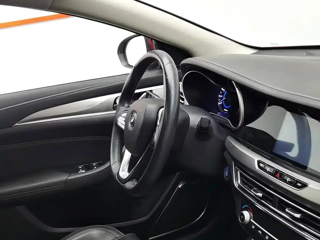 Changan Eado 2018 1.6L GDI Manual Fashion Edition — миниатюра 22