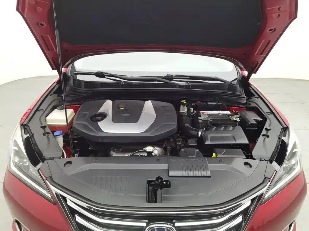 Changan Eado 2018 1.6L GDI Manual Fashion Edition — миниатюра 6