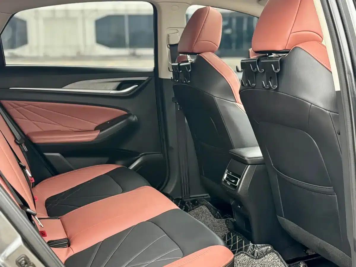 Changan Eado 2023 Enjoy Edition PLUS Blue Whale NE 1.4T GDI DCT Premium Edition — миниатюра 8