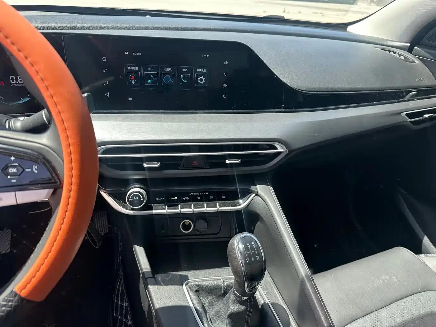 Changan Eado 2025 PLUS 1.5L Manual Deluxe Edition — миниатюра 7