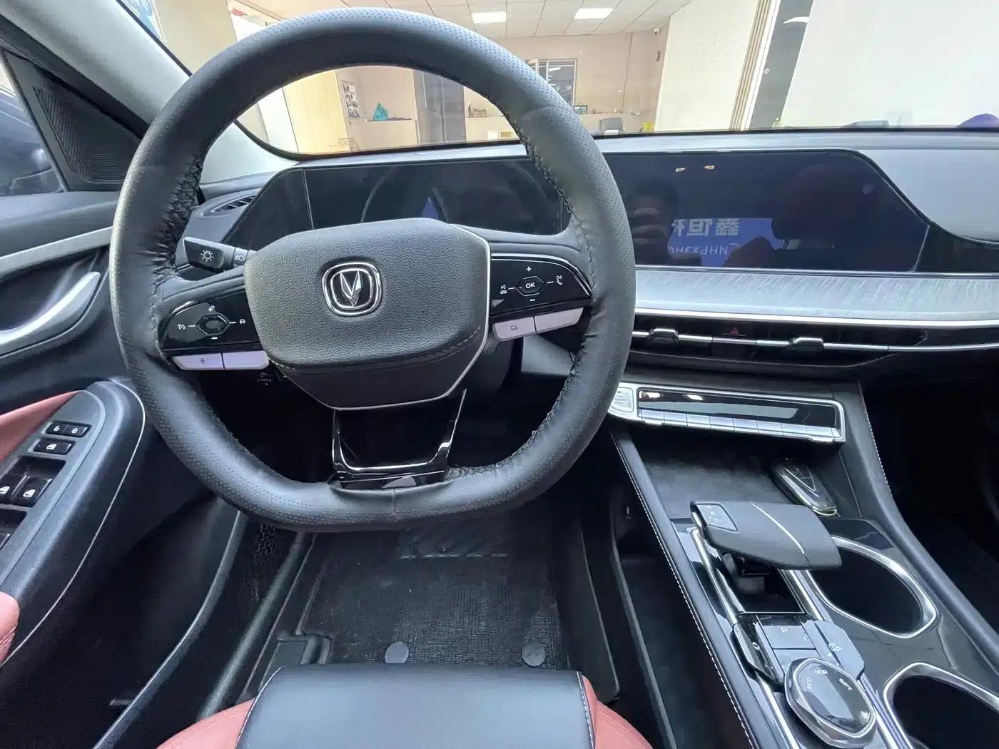 Changan Eado 2023 Enjoy Edition PLUS Blue Whale NE 1.4T GDI DCT Premium Edition — миниатюра 12