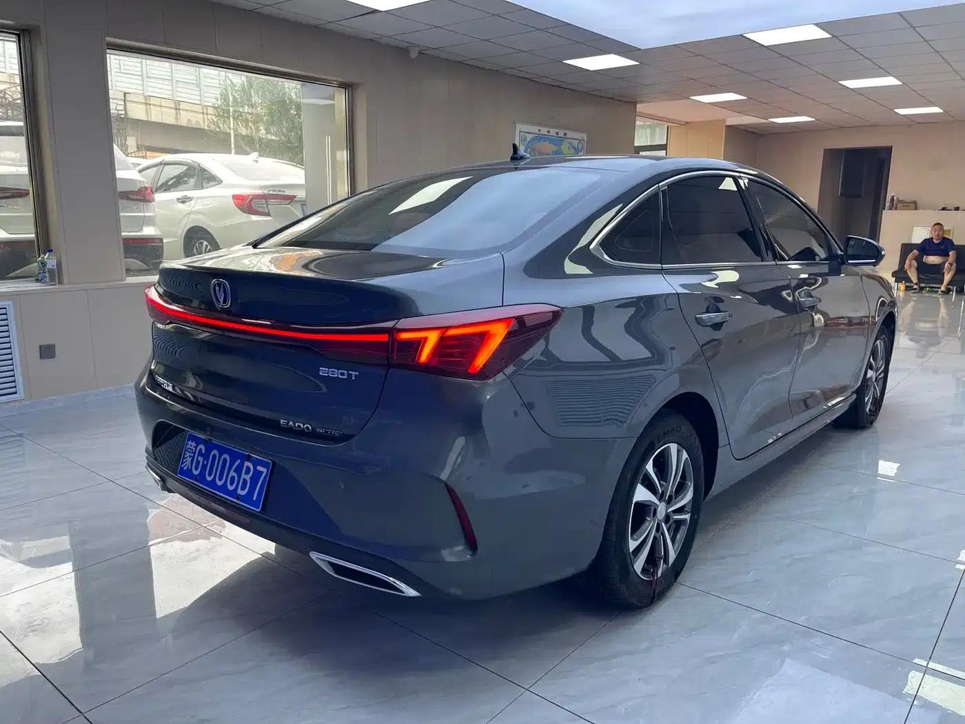 Changan Eado 2023 Enjoy Edition PLUS Blue Whale NE 1.4T GDI DCT Premium Edition — миниатюра 6
