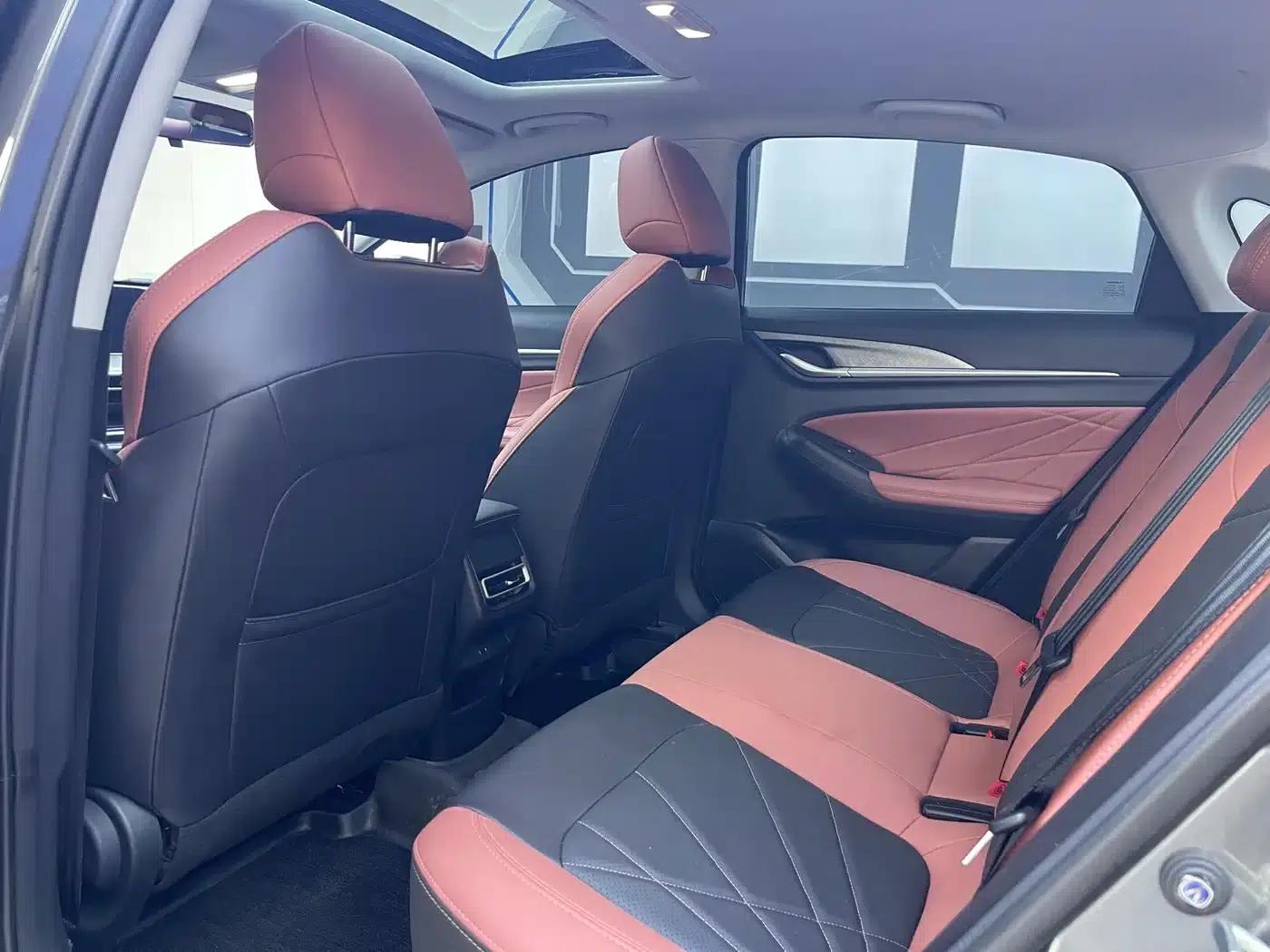 Changan Eado 2023 Enjoy Edition PLUS Blue Whale NE 1.4T GDI DCT Premium Edition — миниатюра 10