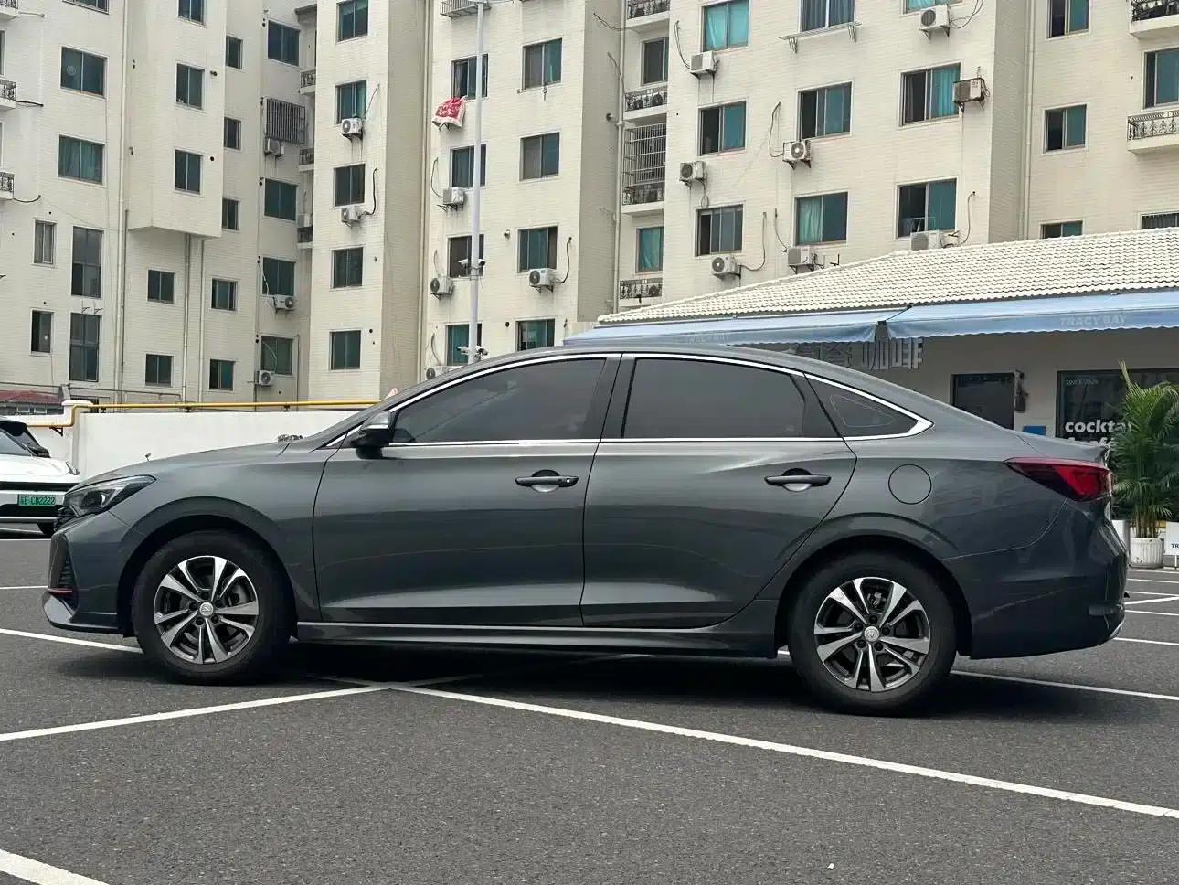 Changan Eado 2023 Enjoy Edition PLUS Blue Whale NE 1.4T GDI DCT Premium Edition — миниатюра 4