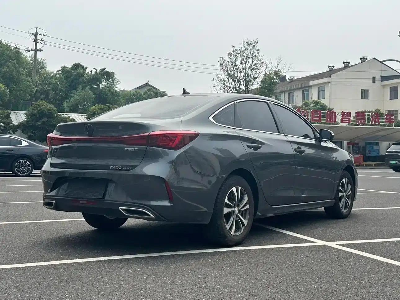 Changan Eado 2023 Enjoy Edition PLUS Blue Whale NE 1.4T GDI DCT Premium Edition — миниатюра 7