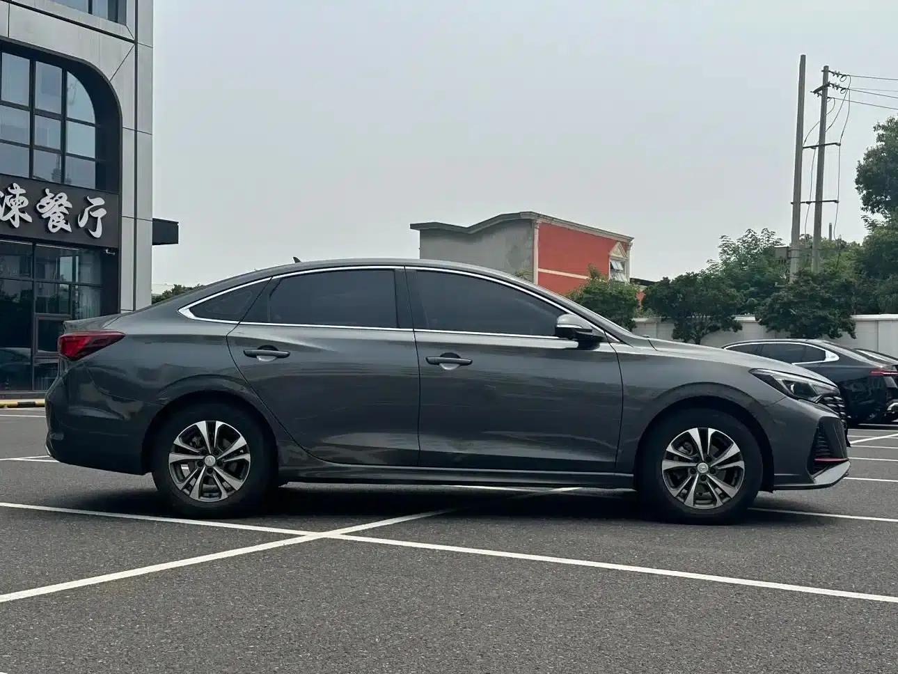 Changan Eado 2023 Enjoy Edition PLUS Blue Whale NE 1.4T GDI DCT Premium Edition — миниатюра 8