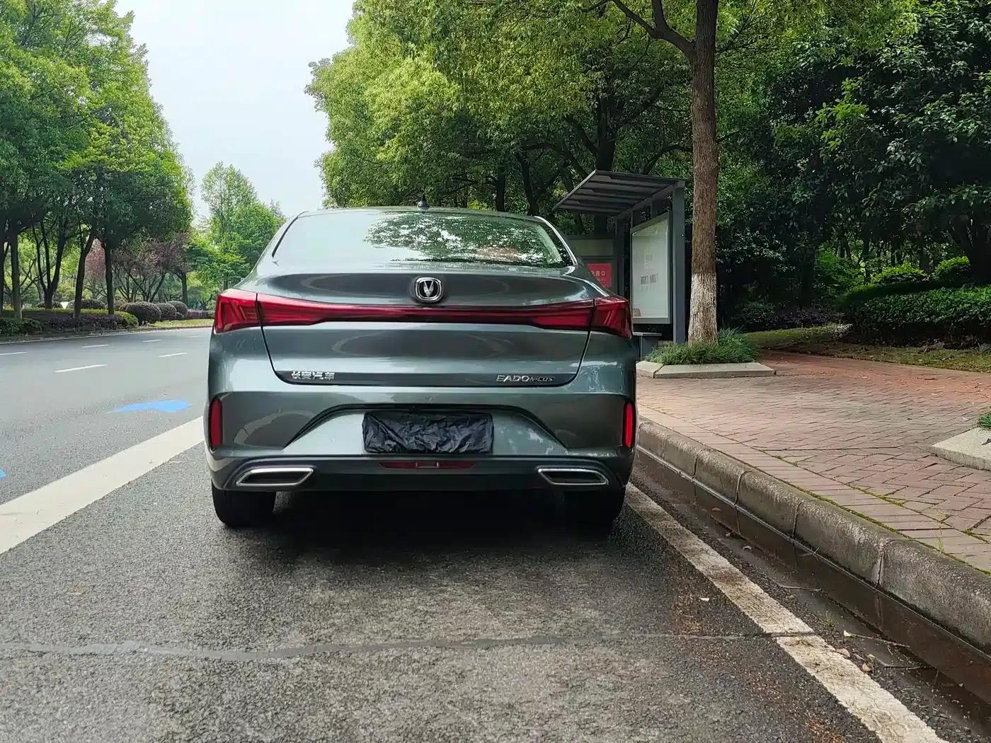Changan Eado 2023 Enjoy Edition PLUS Blue Whale NE 1.4T GDI DCT Premium Edition — миниатюра 5