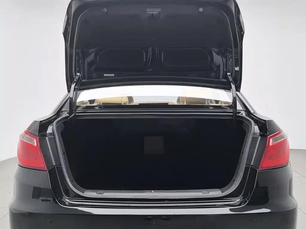 Changan Eado 2016 1.6L Manual Fashion Edition — миниатюра 16