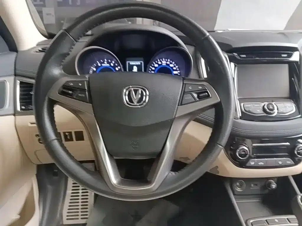 Changan Eado 2016 1.6L Manual Fashion Edition — миниатюра 11
