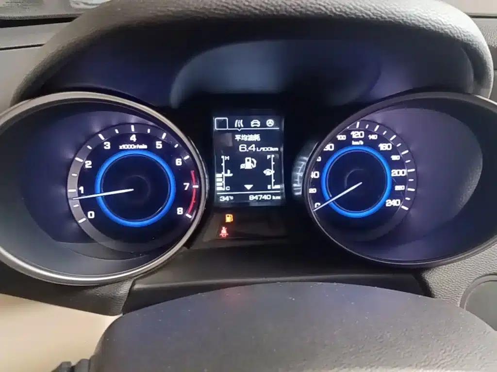 Changan Eado 2016 1.6L Manual Fashion Edition — миниатюра 12