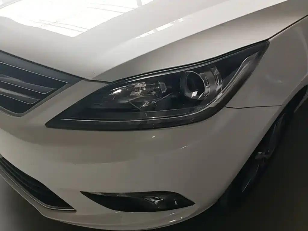 Changan Eado 2016 1.6L Manual Fashion Edition — миниатюра 24