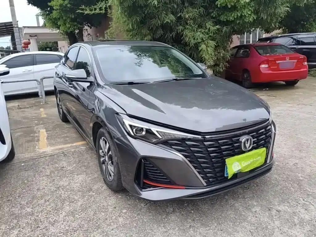 Changan Eado 2024 PLUS Blue Whale NE 1.4T GDI DCT High-Performance Edition — миниатюра 4