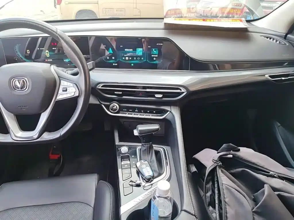 Changan Eado 2020 PLUS Blue Whale NE 1.4T GDI DCT Premium Edition — миниатюра 13