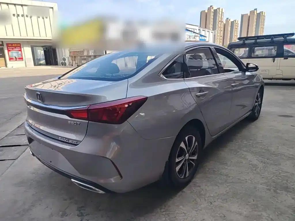 Changan Eado 2020 PLUS Blue Whale NE 1.4T GDI DCT Premium Edition — миниатюра 7