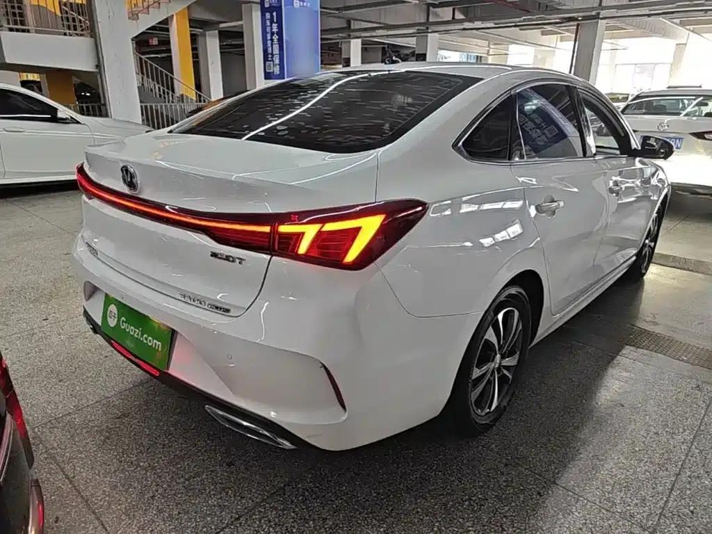 Changan Eado 2022 PLUS Blue Whale NE 1.4T GDI DCT Premium Edition — миниатюра 7